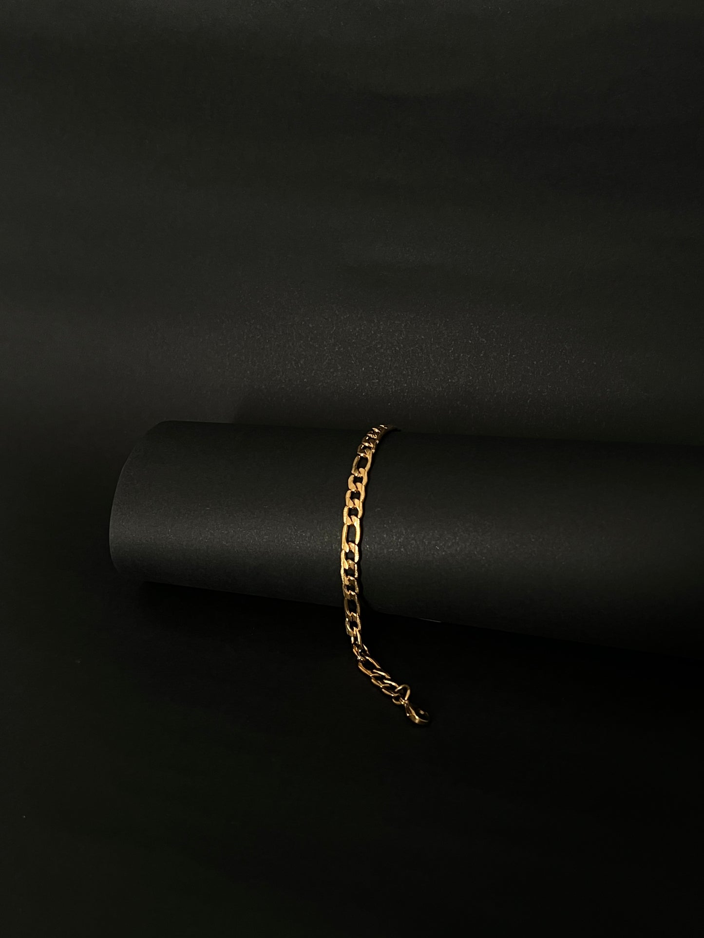 Pulso Tipo Cartier Dorada